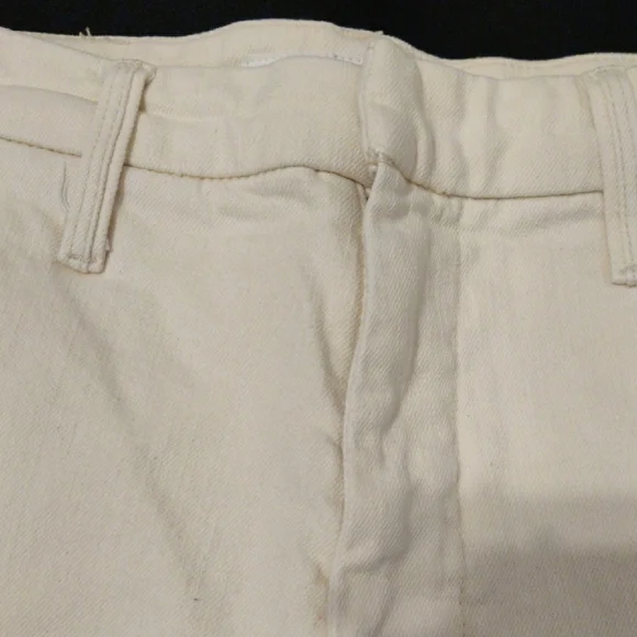 MOTHER. Women's White Frayed Hem Pants - Picture 6 of 16